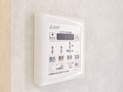 【便利な浴室暖房乾燥機つき!】
