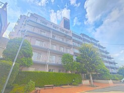 東武東上線「鶴瀬」駅から徒歩4分!管理体制良好な耐震基準適合マンション。