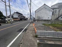 1号棟 目の前の道路