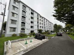 五感で感じる、現地でしかわからない事も沢山ございます。周辺環境なども一緒にご案内いたしますのでお気軽にお問合せください。