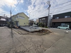 日当たりの良い3方角地