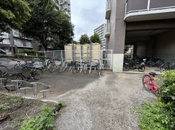 入間郡三芳町大字藤久保
