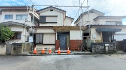 解体工事前、2月完成予定