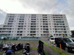 五感で感じる、現地でしかわからない事も沢山ございます。周辺環境なども一緒にご案内いたしますのでお気軽にお問合せください。