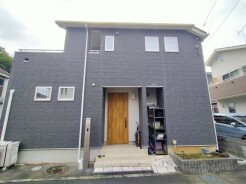 五感で感じる、現地でしかわからない事も沢山ございます。周辺環境なども一緒にご案内いたしますのでお気軽にお問合せください。