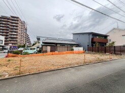 社内に建築士がいるので、間取りプランもご提案できます。まずは、どんな建物を建てたいか、ご希望をお聞かせください。