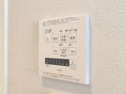 【便利な浴室暖房乾燥機つき!】