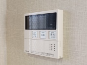 【自動湯張り機能、追い焚き機能、完備。】