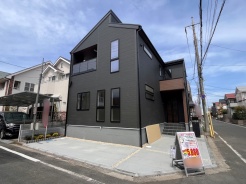 五感で感じる、現地でしかわからない事も沢山ございます。周辺環境なども一緒にご案内いたしますのでお気軽にお問合せください。