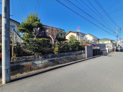 五感で感じる、現地でしかわからない事も沢山ございます。周辺環境なども一緒にご案内いたしますのでお気軽にお問合せください。