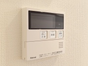 【自動湯張り機能、追い炊き機能、完備。】