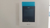 【モニタ付きインターフォン】