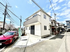 五感で感じる、現地でしかわからない事も沢山ございます。周辺環境なども一緒にご案内いたしますのでお気軽にお問合せください。