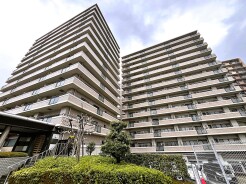 五感で感じる、現地でしかわからない事も沢山ございます。周辺環境なども一緒にご案内いたしますのでお気軽にお問合せください。