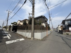 五感で感じる、現地でしかわからない事も沢山ございます。周辺環境なども一緒にご案内いたしますのでお気軽にお問合せください。