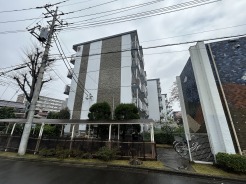 1階、専用庭付きのお部屋です。