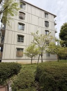 商業施設が徒歩圏内に充実、日々のお買い物も安心な環境です。