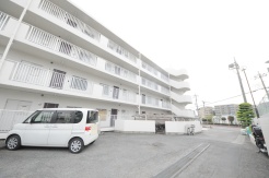 五感で感じる、現地でしかわからない事も沢山ございます。周辺環境なども一緒にご案内いたしますのでお気軽にお問合せください。