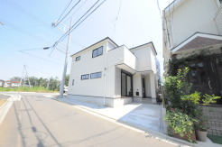 五感で感じる、現地でしかわからない事も沢山ございます。周辺環境なども一緒にご案内いたしますのでお気軽にお問合せください。