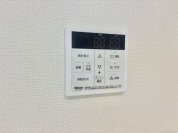 【給湯器リモコン】
