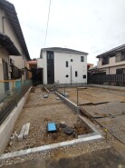 五感で感じる、現地でしかわからない事も沢山ございます。周辺環境なども一緒にご案内いたしますのでお気軽にお問合せください。