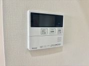 【給湯器リモコン】