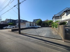 五感で感じる、現地でしかわからない事も沢山ございます。周辺環境なども一緒にご案内いたしますのでお気軽にお問合せください。