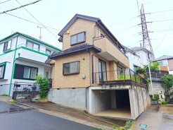 五感で感じる、現地でしかわからない事も沢山ございます。周辺環境なども一緒にご案内いたしますのでお気軽にお問合せください。