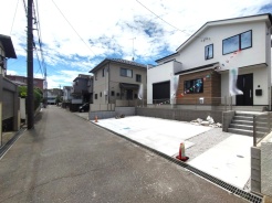 五感で感じる、現地でしかわからない事も沢山ございます。周辺環境なども一緒にご案内いたしますのでお気軽にお問合せください。