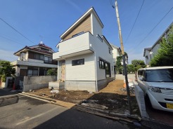 五感で感じる、現地でしかわからない事も沢山ございます。周辺環境なども一緒にご案内いたしますのでお気軽にお問合せください。