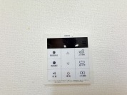 【給湯機操作パネル】
