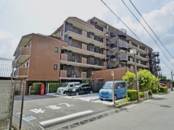 五感で感じる、現地でしかわからない事も沢山ございます。周辺環境なども一緒にご案内いたしますのでお気軽にお問合せください。