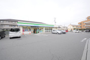 ファミリーマート所沢くすのき台店