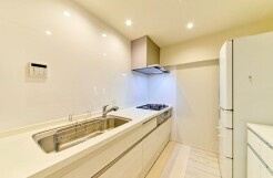 新宿区市谷八幡町