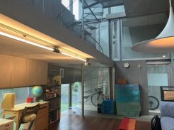 文京区小日向1丁目