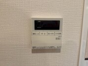 【給湯器リモコン】