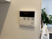 【給湯器リモコン】