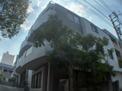 新宿区市谷砂土原町3丁目