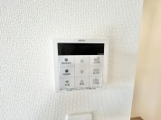 【給湯器リモコン】