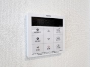 【給湯器リモコン】