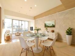 本画像はCGで作成しており、実際に現地に家具は置かれておりません。また、価格に家具は含まれておりません。
リビングル―ム