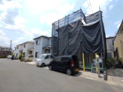 落ち着いた住宅街の一角です。