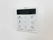 【給湯器リモコン】
