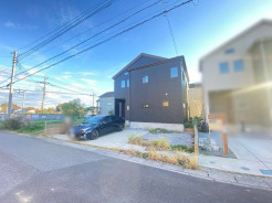 車の通りも少ない閑静な住宅地。子育てにも、第二の人生にも。