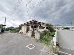 ゆとりの空間がお届けできそうな土地面積です。