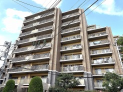 足立区千住曙町