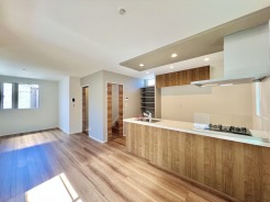 快適性とゆとりをデザインしたリビングは、広々した16.5帖。