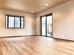 越谷市蒲生2丁目