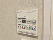 【換気乾燥暖房機】