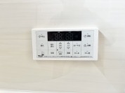 【給湯器リモコン】